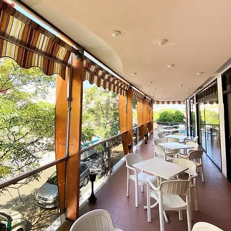 Royal Hotel 3*